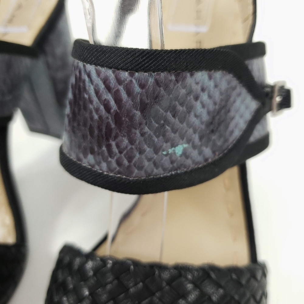 Tahari jada faux reptile print leather block heel sandals size 8M - Picture 13 of 13